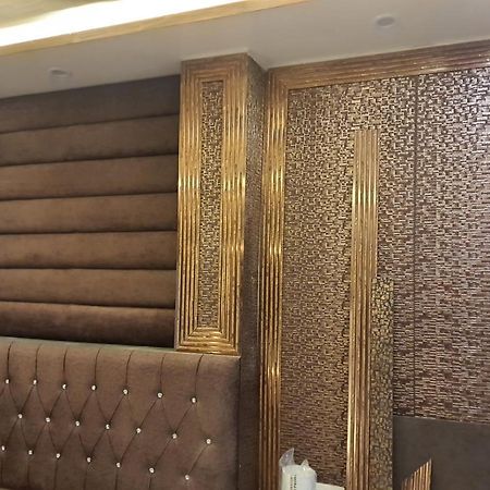 Divine Hotel & Banquet Hall Bhopal Exterior foto