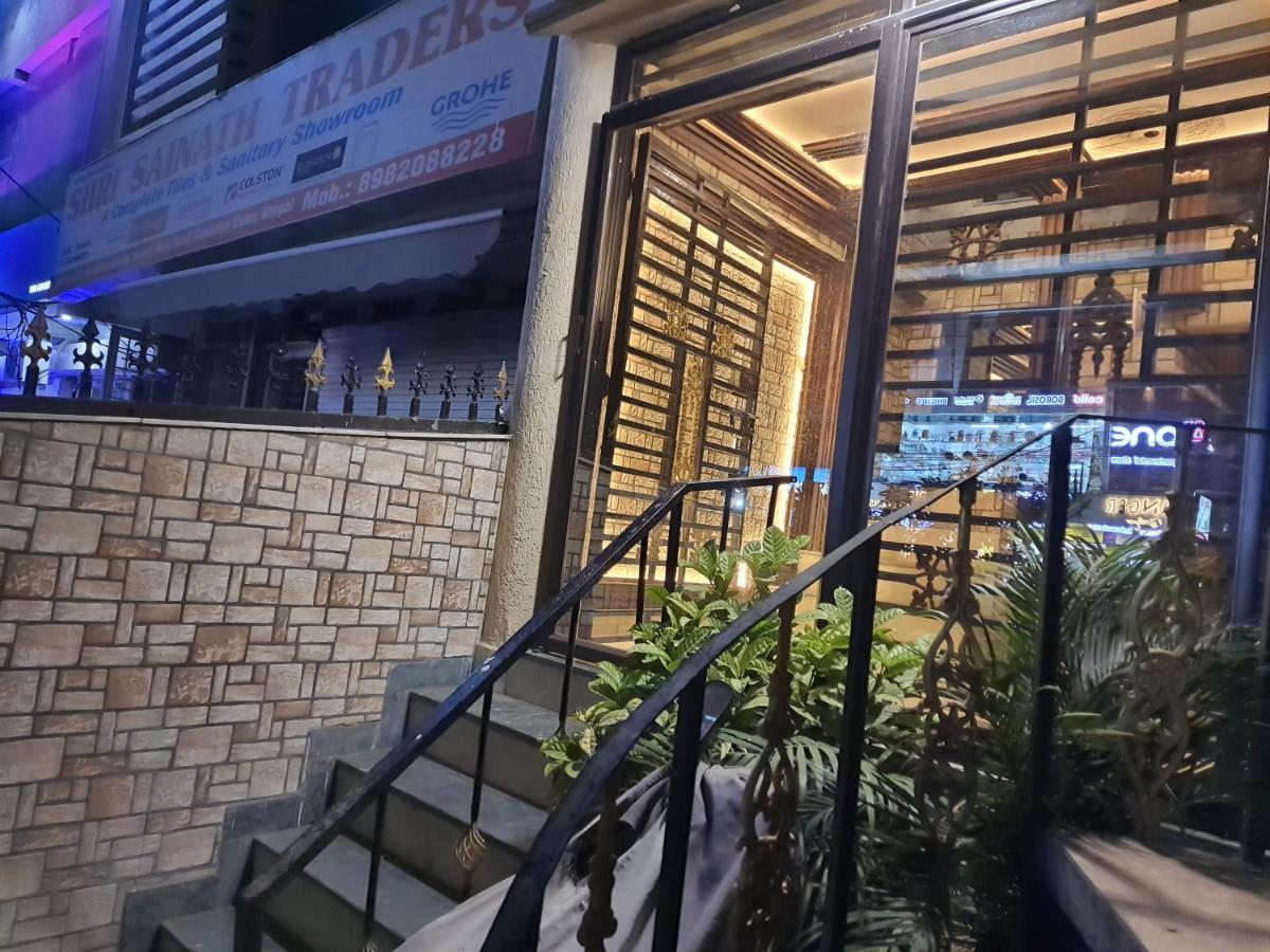 Divine Hotel & Banquet Hall Bhopal Exterior foto